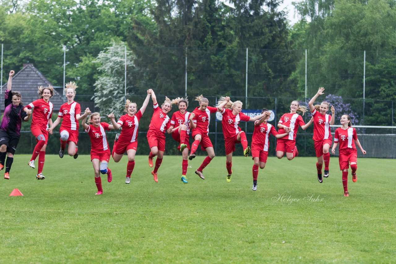 Bild 56 - wCJ SV Steinhorst/Labenz - VfL Oldesloe : Ergebnis: 18:0